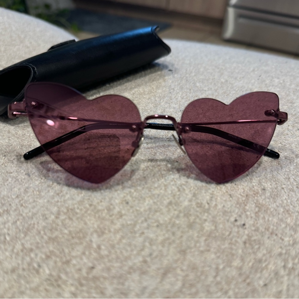 Saint Laurent Heart-Shaped Sunglasses - pink